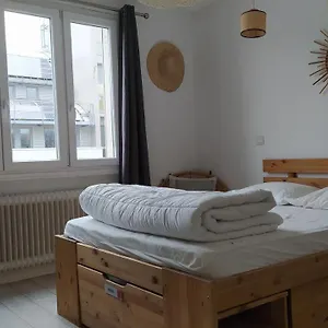 https://le-wood.hotels-rhonealpes.com