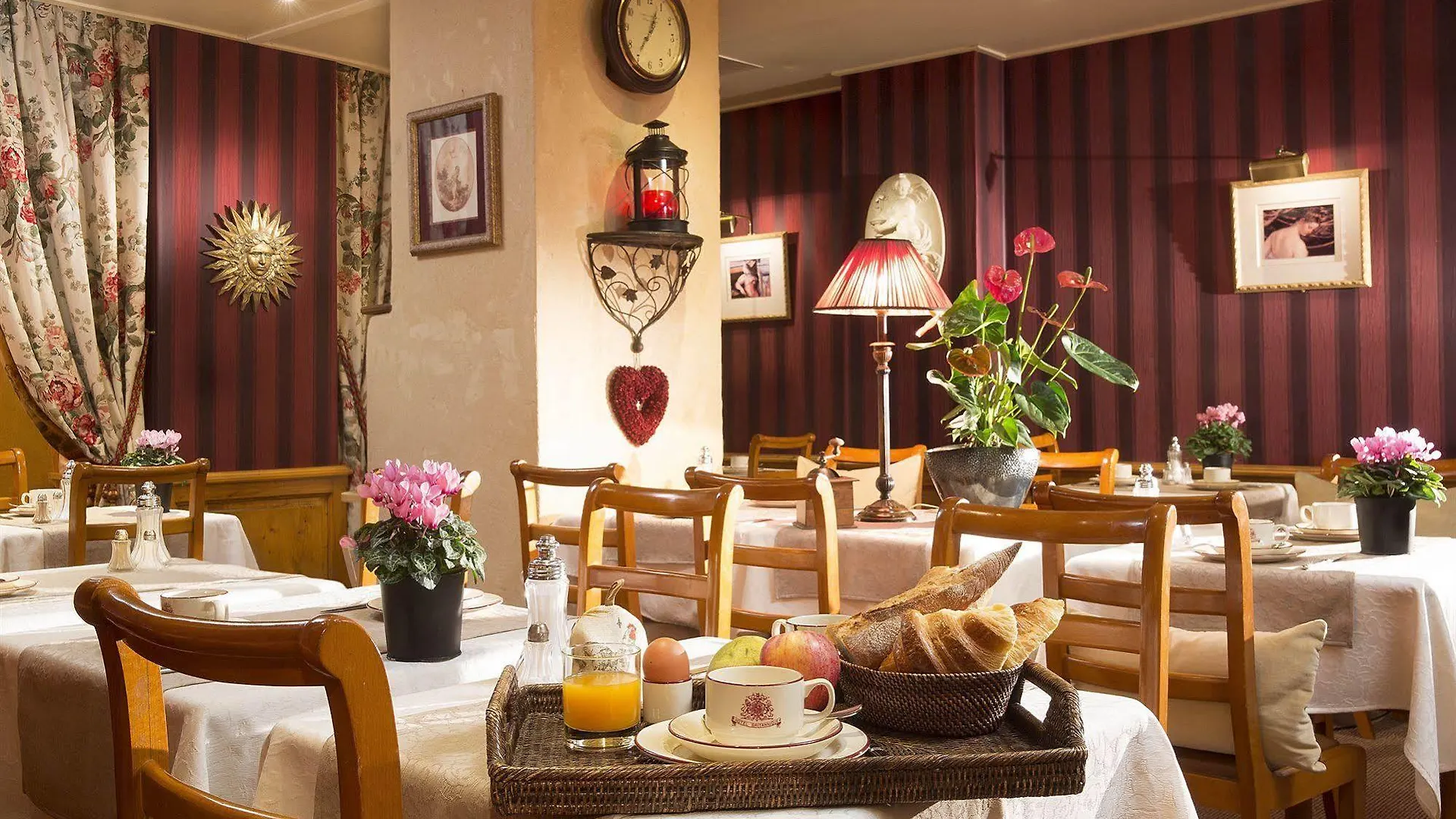Hotel Britannique Paris
